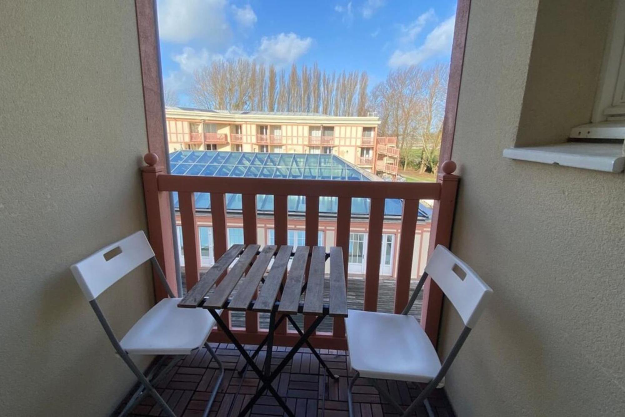 Very Nice 6 Person Apart With Swimming Pool Tennis Court And Car Park 202 Le Touquet Екстер'єр фото